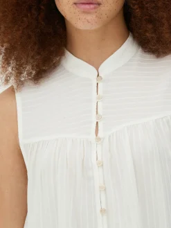 Blusa Con Flores Estilo Campiña