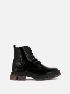 Botas De Charol Sintético Con Suela Brillante