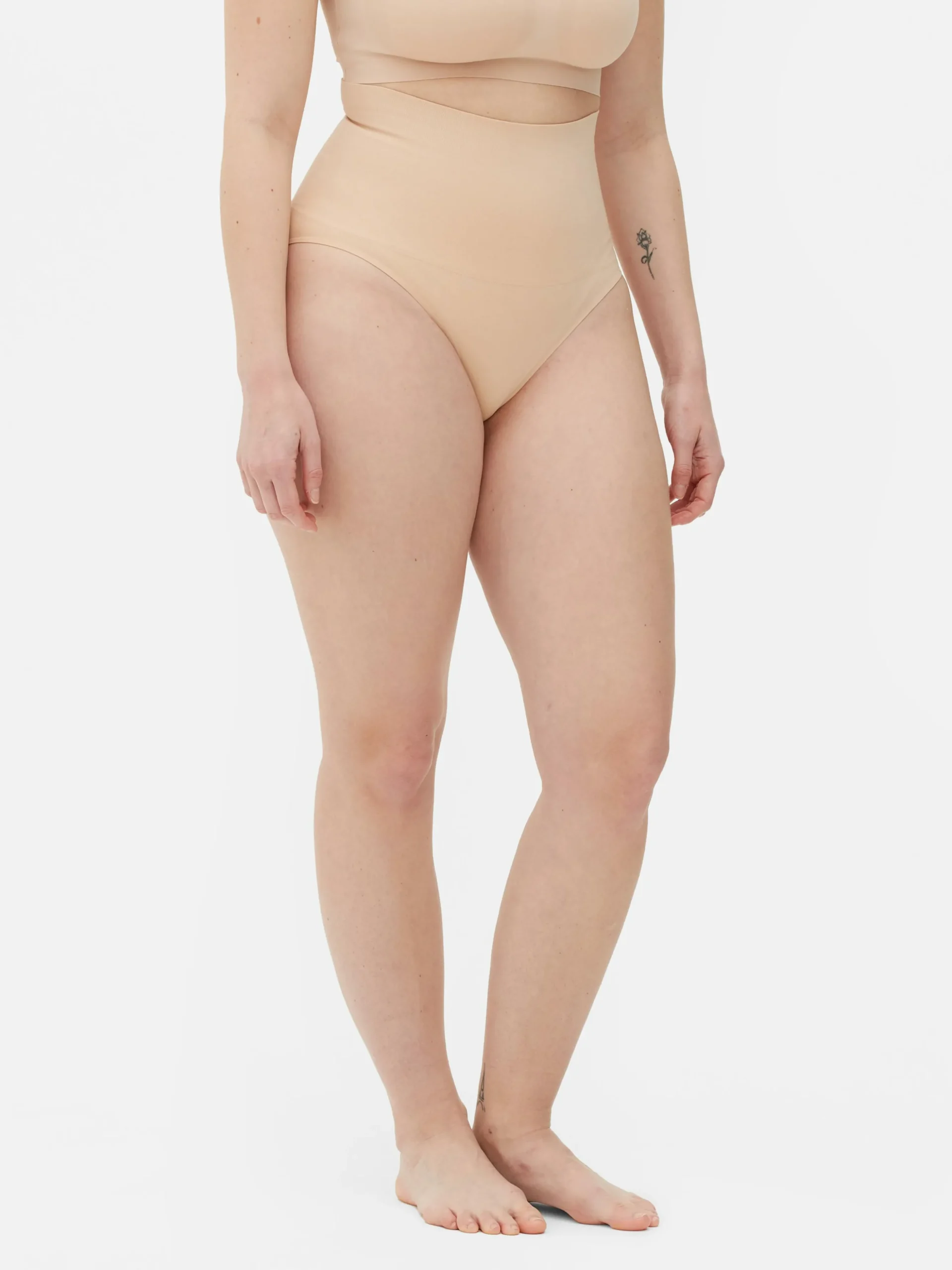 Braguitas Moldeadoras De Talle Alto Sin Costuras