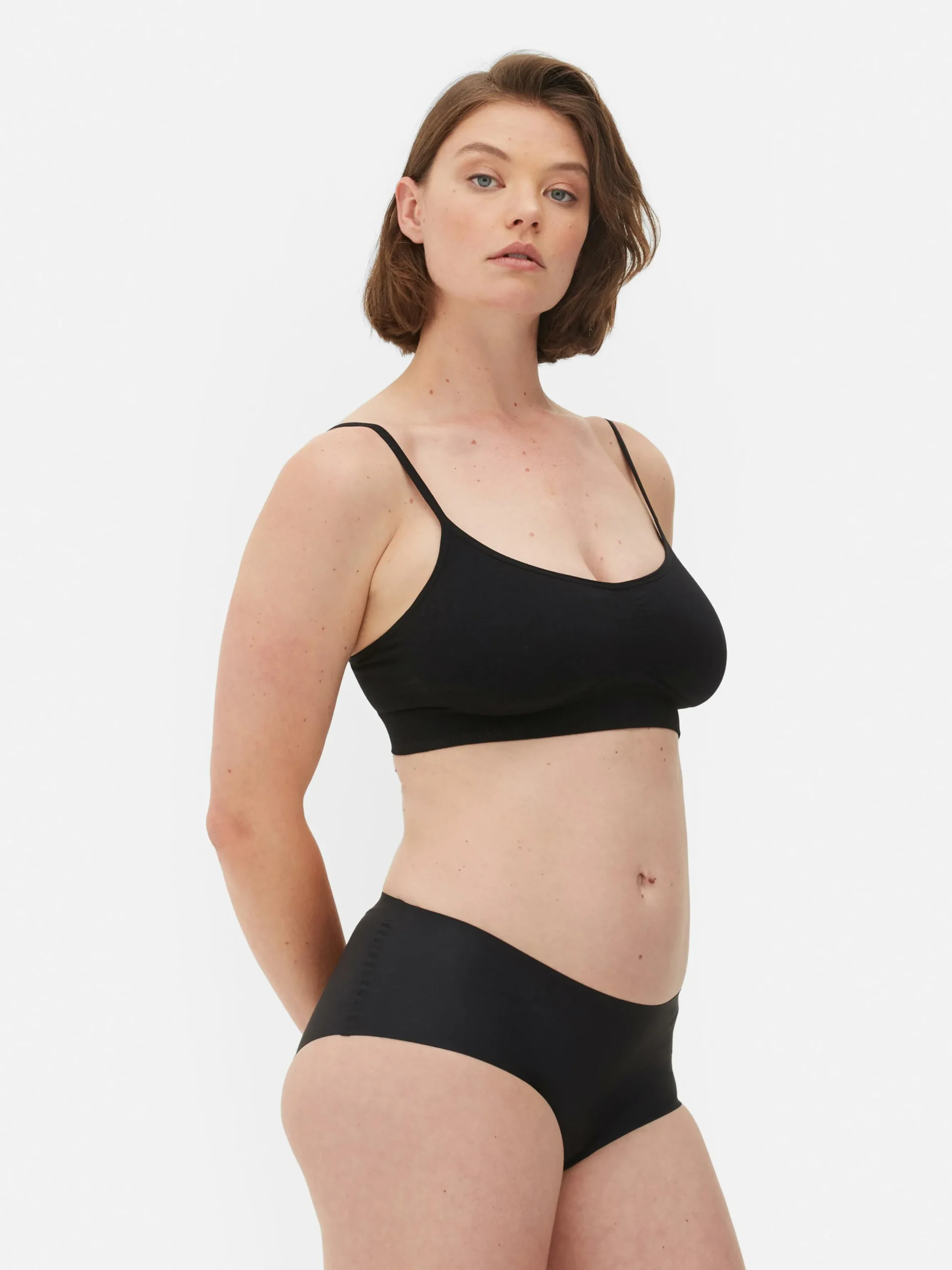 Bralette Moldeador Sin Costuras