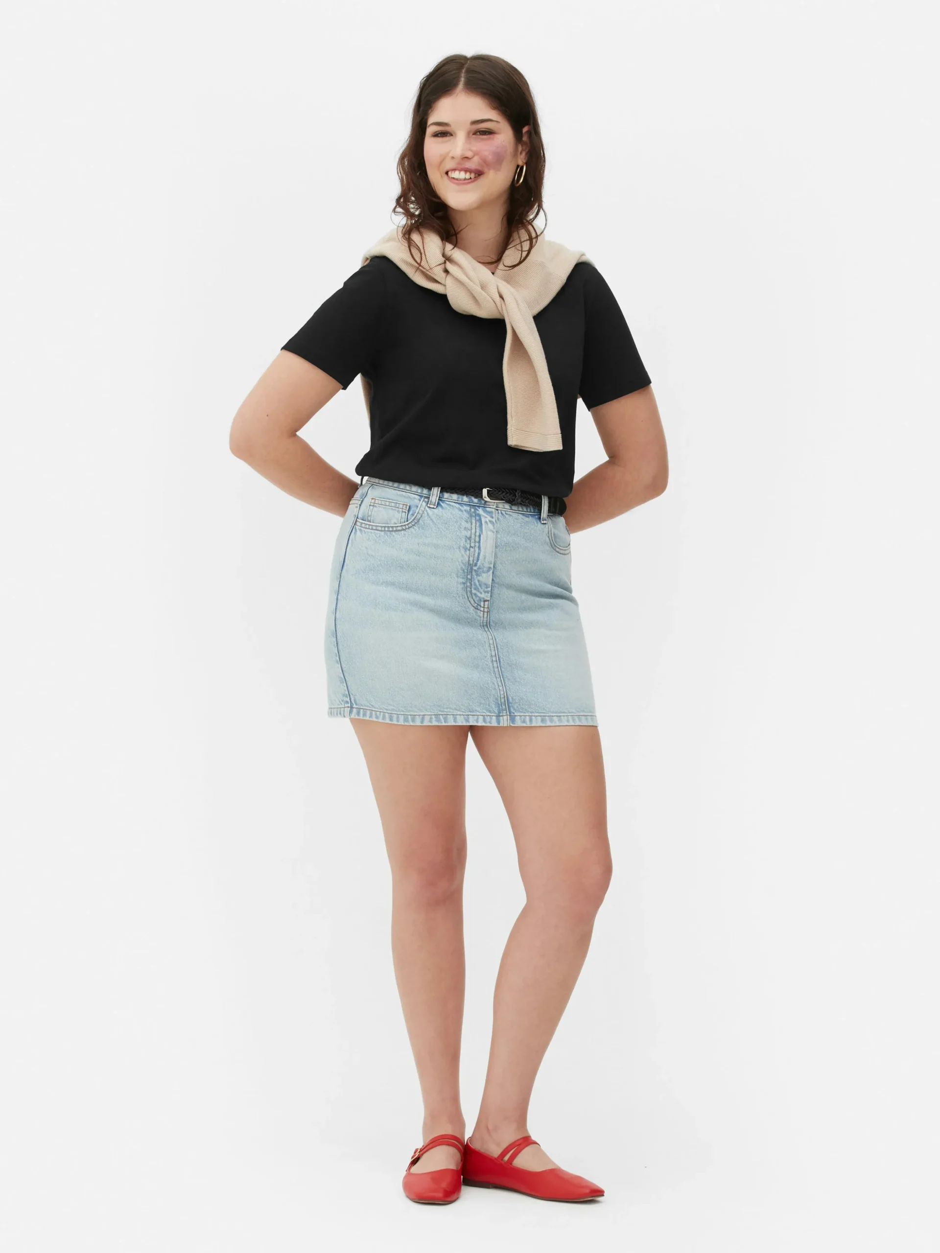 Camiseta De Cuello Redondo Y Corte Recto