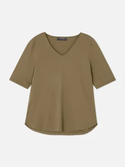 Camiseta De Manga Corta Con Cuello De Pico