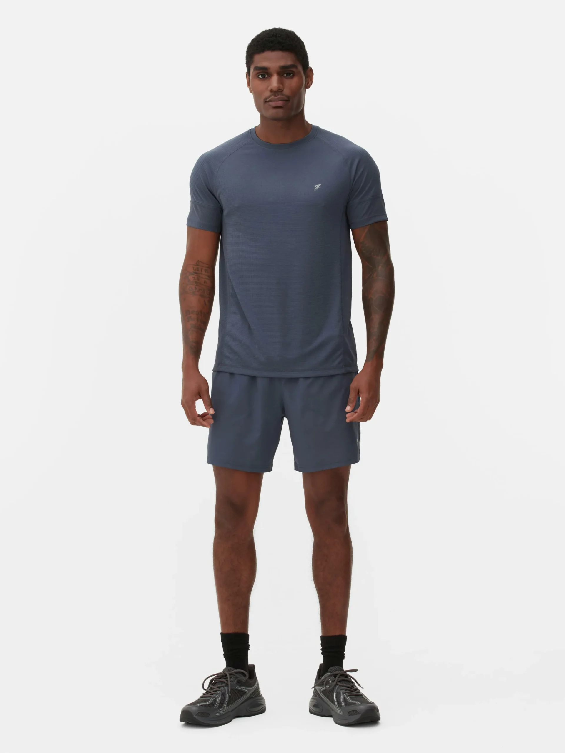 Camiseta De Manga Corta Para El Gimnasio