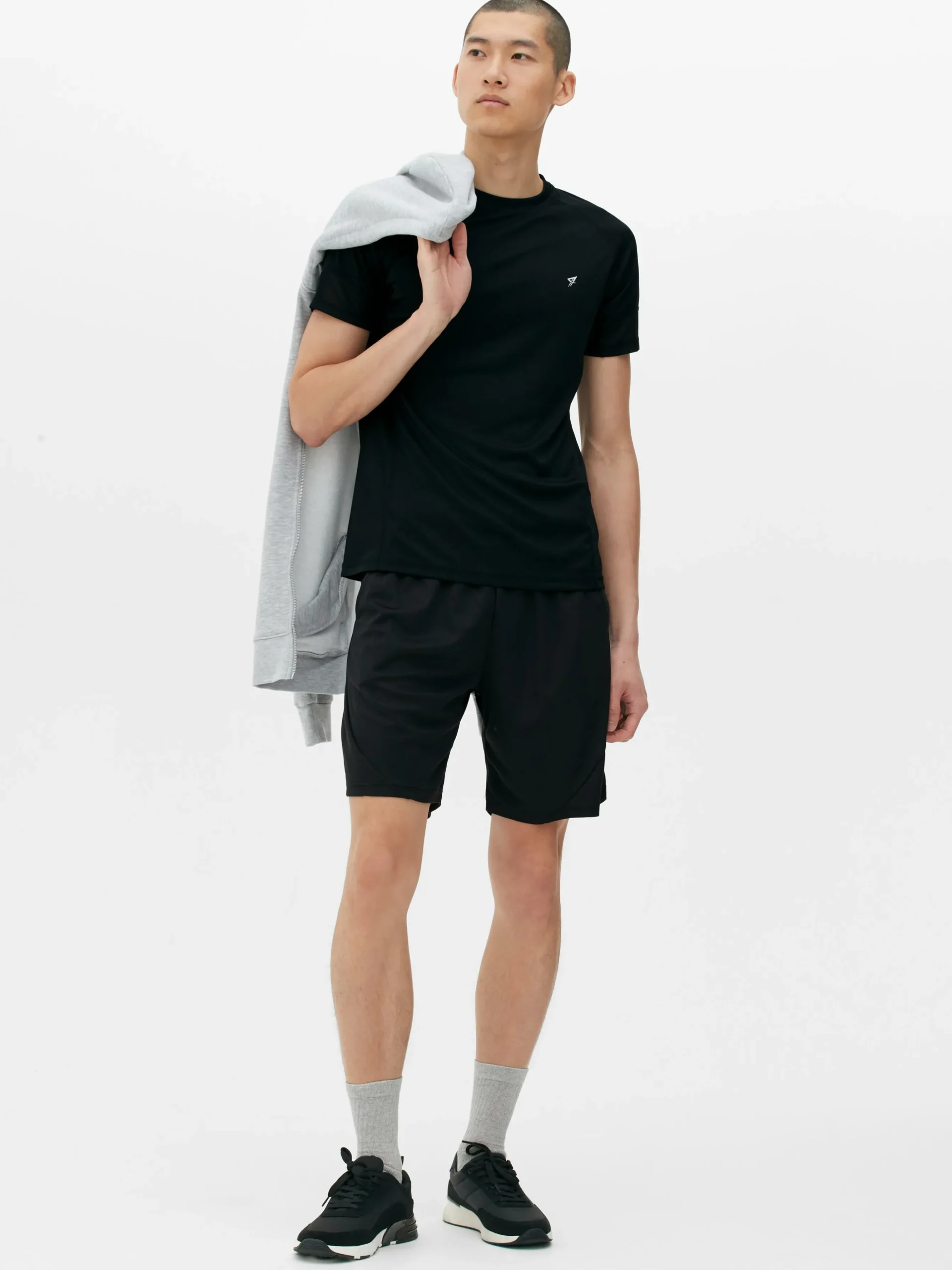 Camiseta Deportiva Con Cuello Redondo