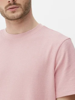 Camiseta Gofrada De Cuello Redondo