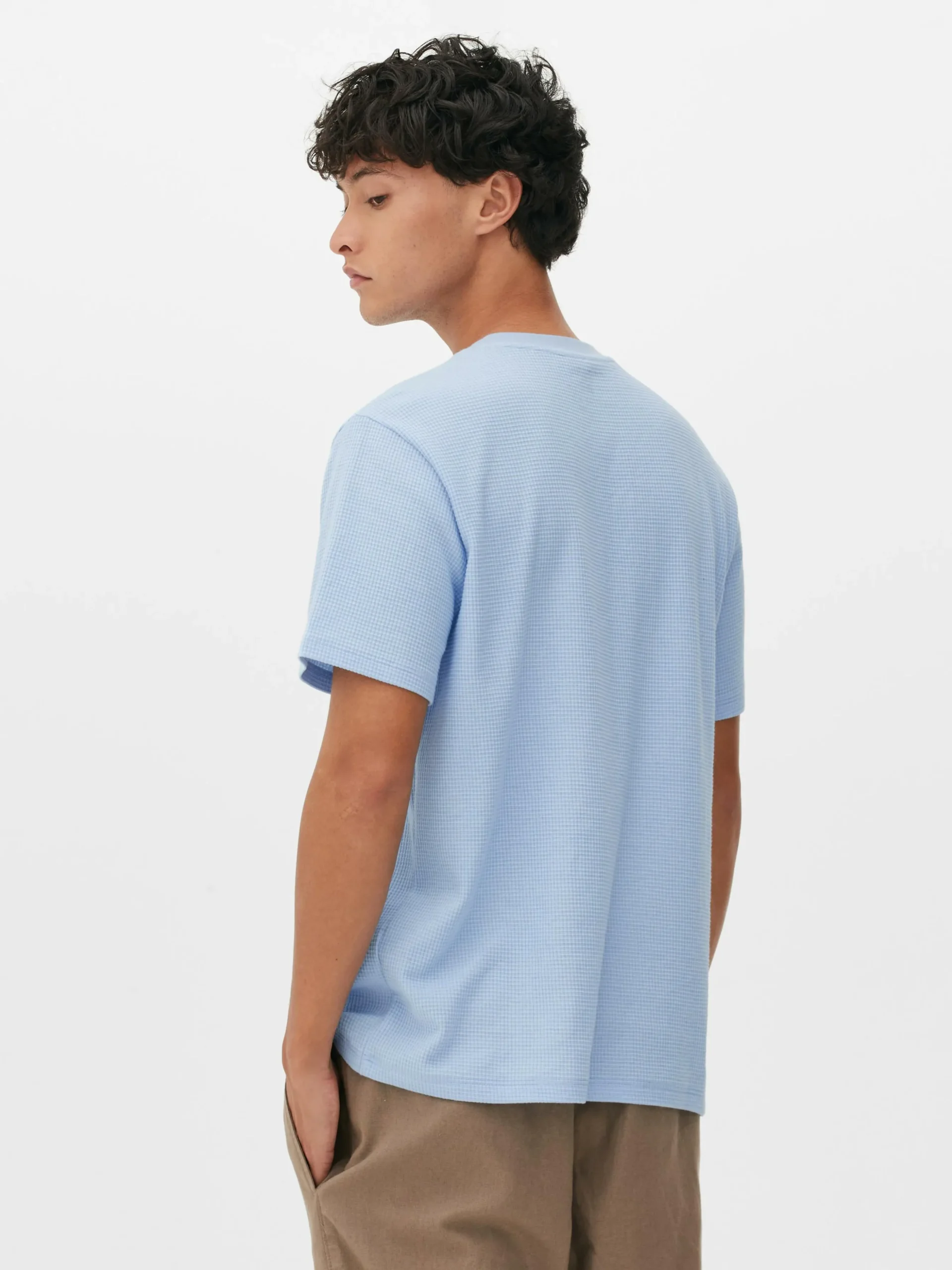 Camiseta Gofrada De Cuello Redondo