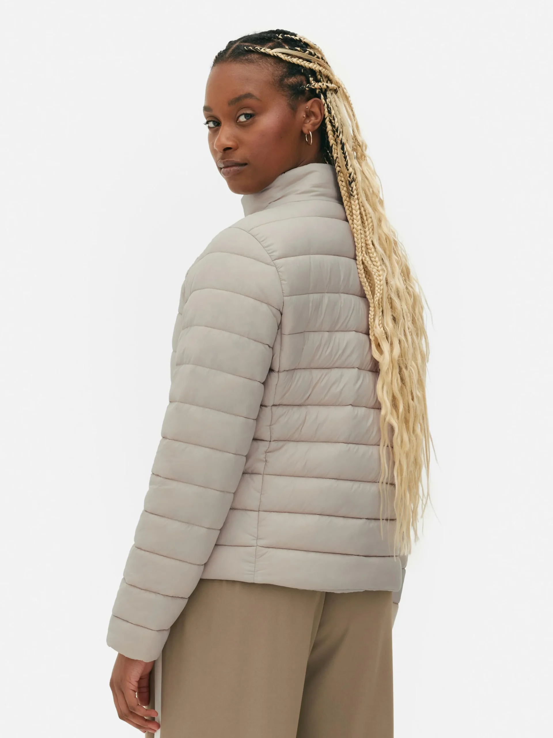 Chaqueta Acolchada Con Cuello Chimenea