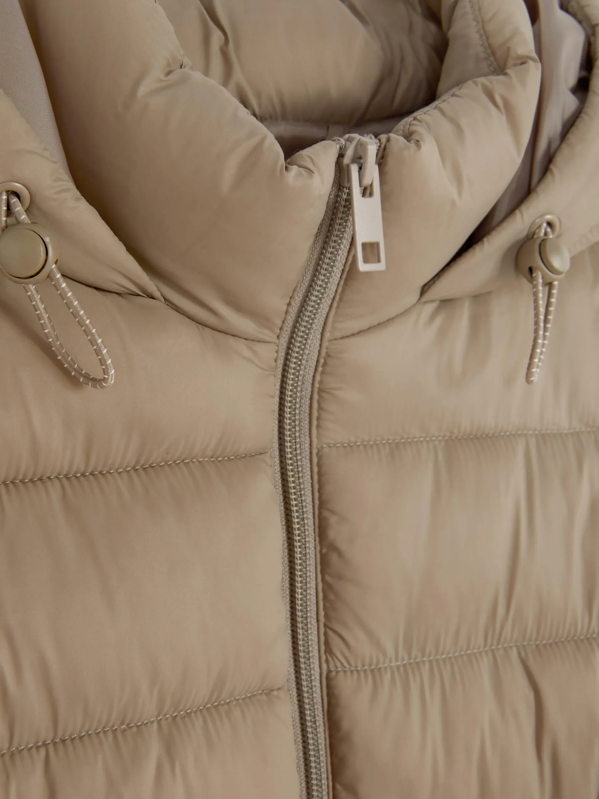 Chaqueta Acolchada Larga Superligera