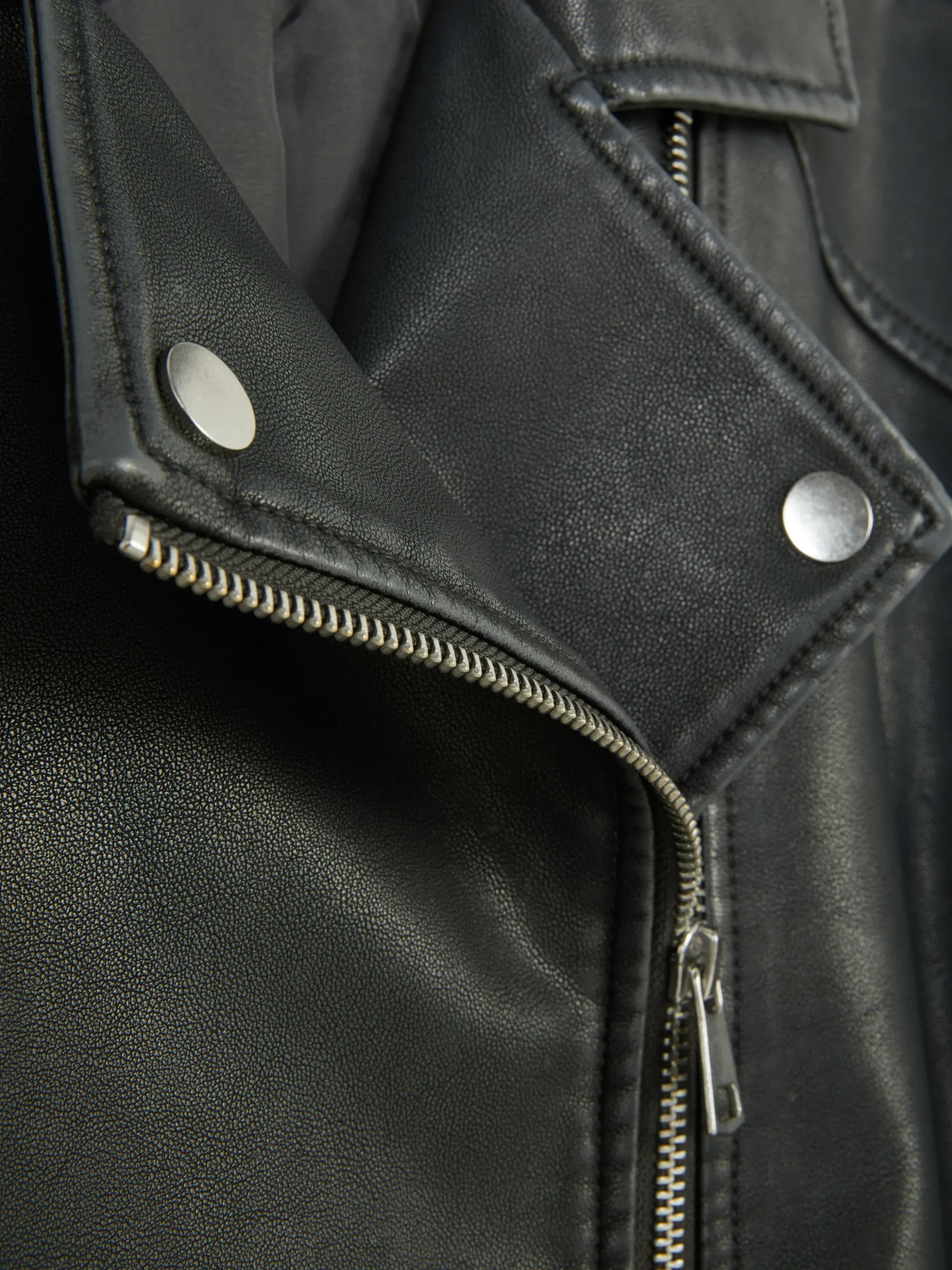 Chaqueta Motera De Piel Sintética Efecto Desgastado
