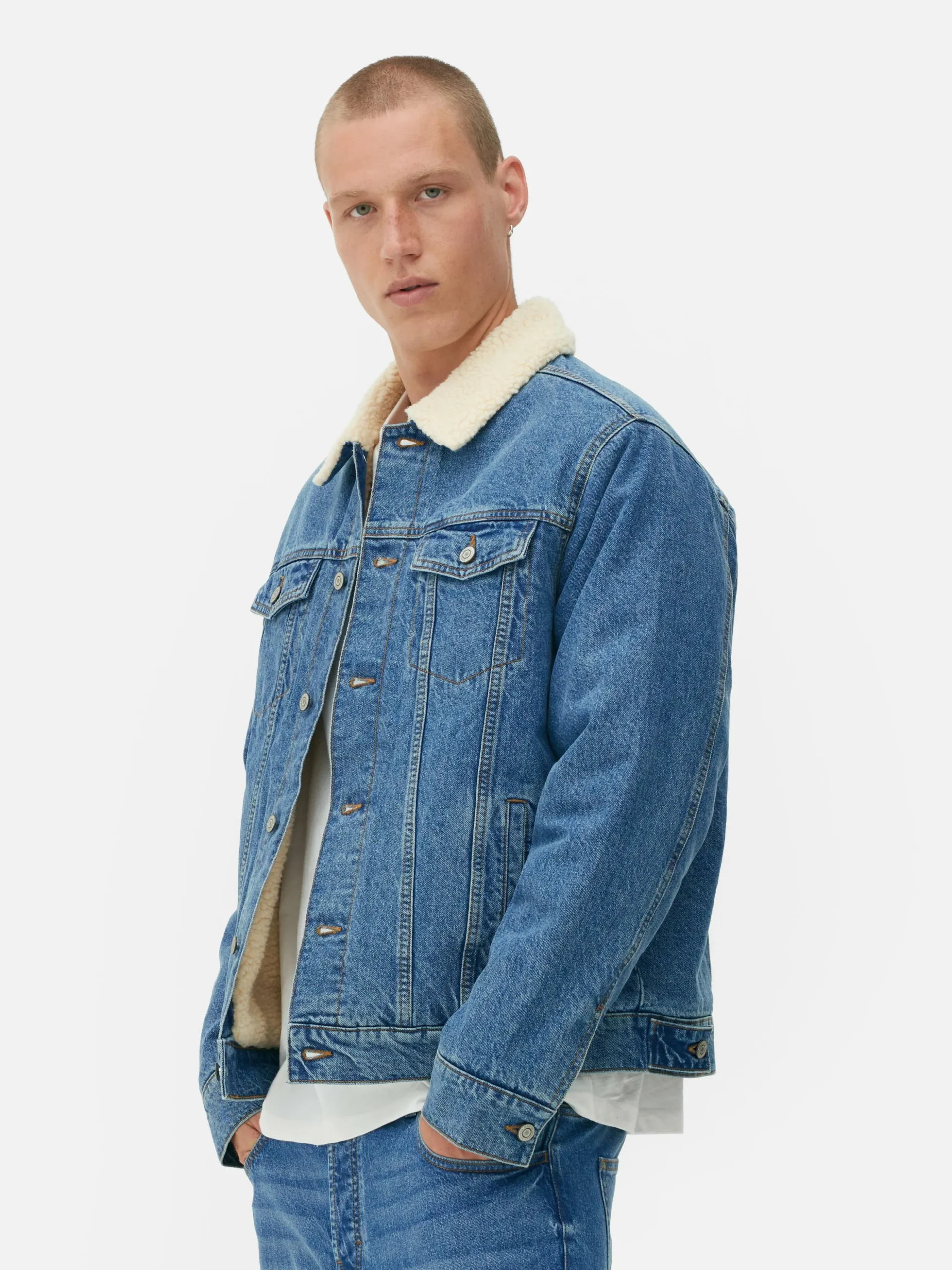 Chaqueta Vaquera Con Cuello De Borrego Sintético