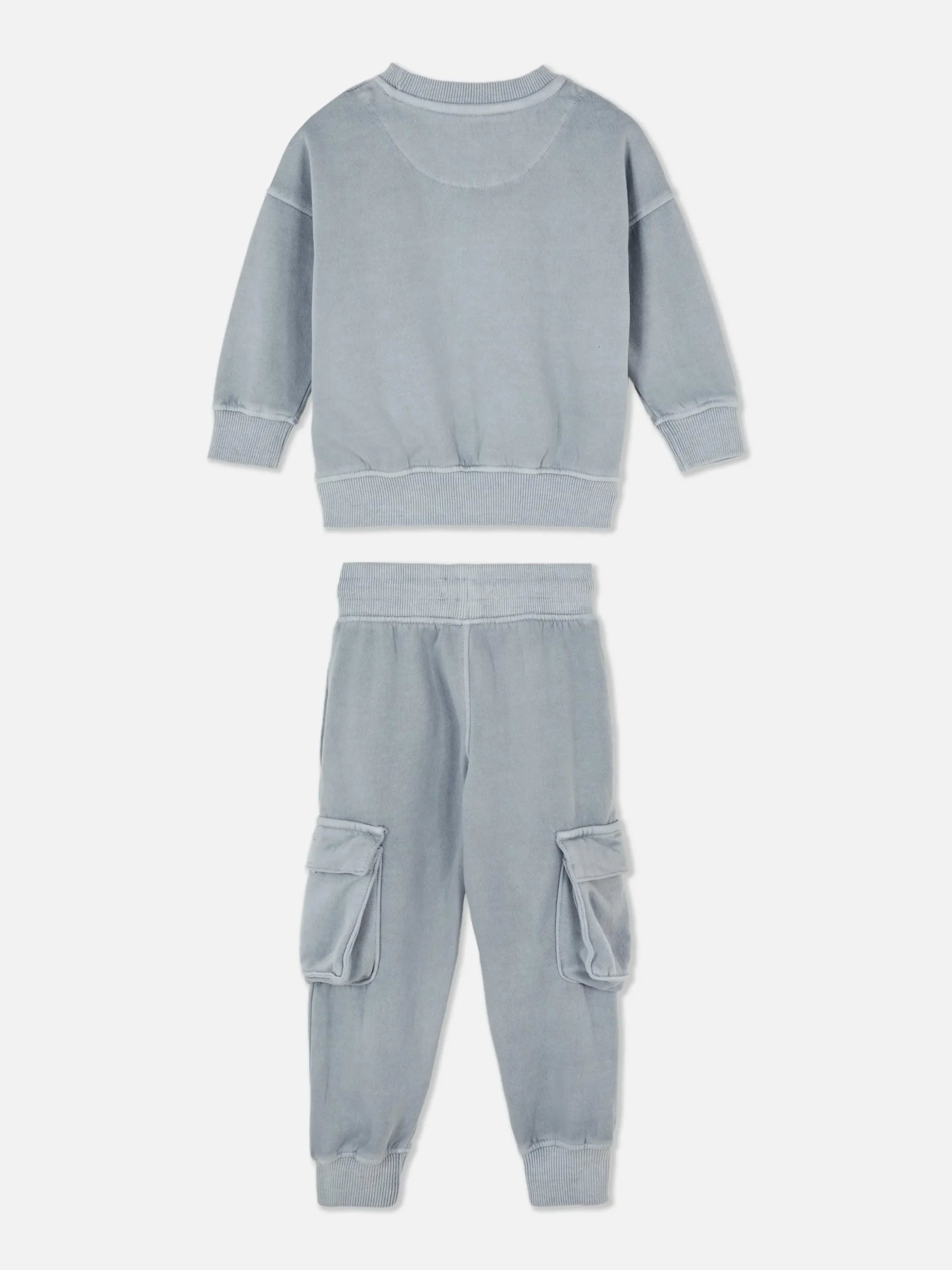 Conjunto De Sudadera Y Joggers Cargo A Juego