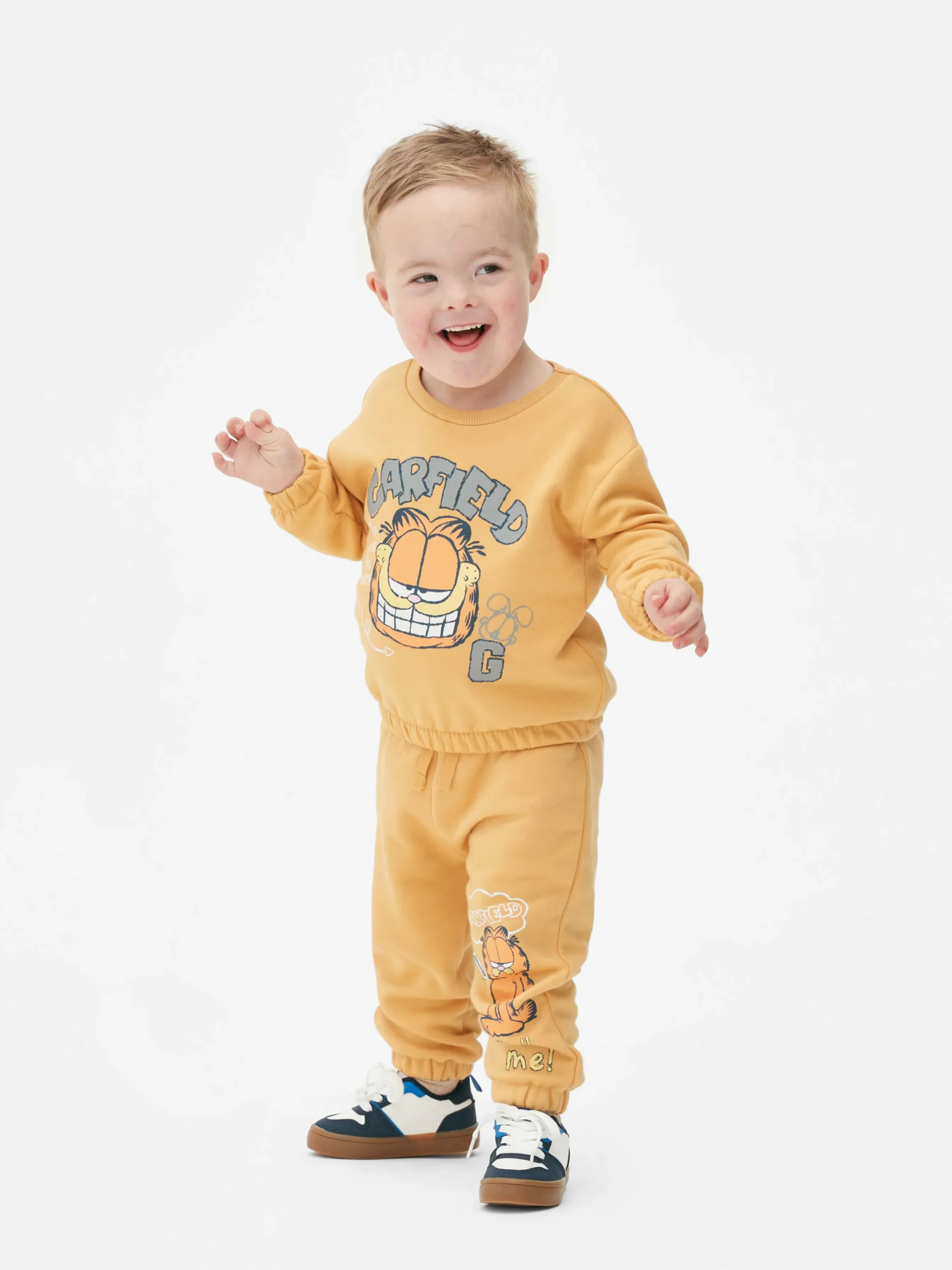 Joggers Con Estampado Gráfico De Garfield