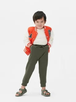 Joggers Con Textura Y Diseño Geométrico