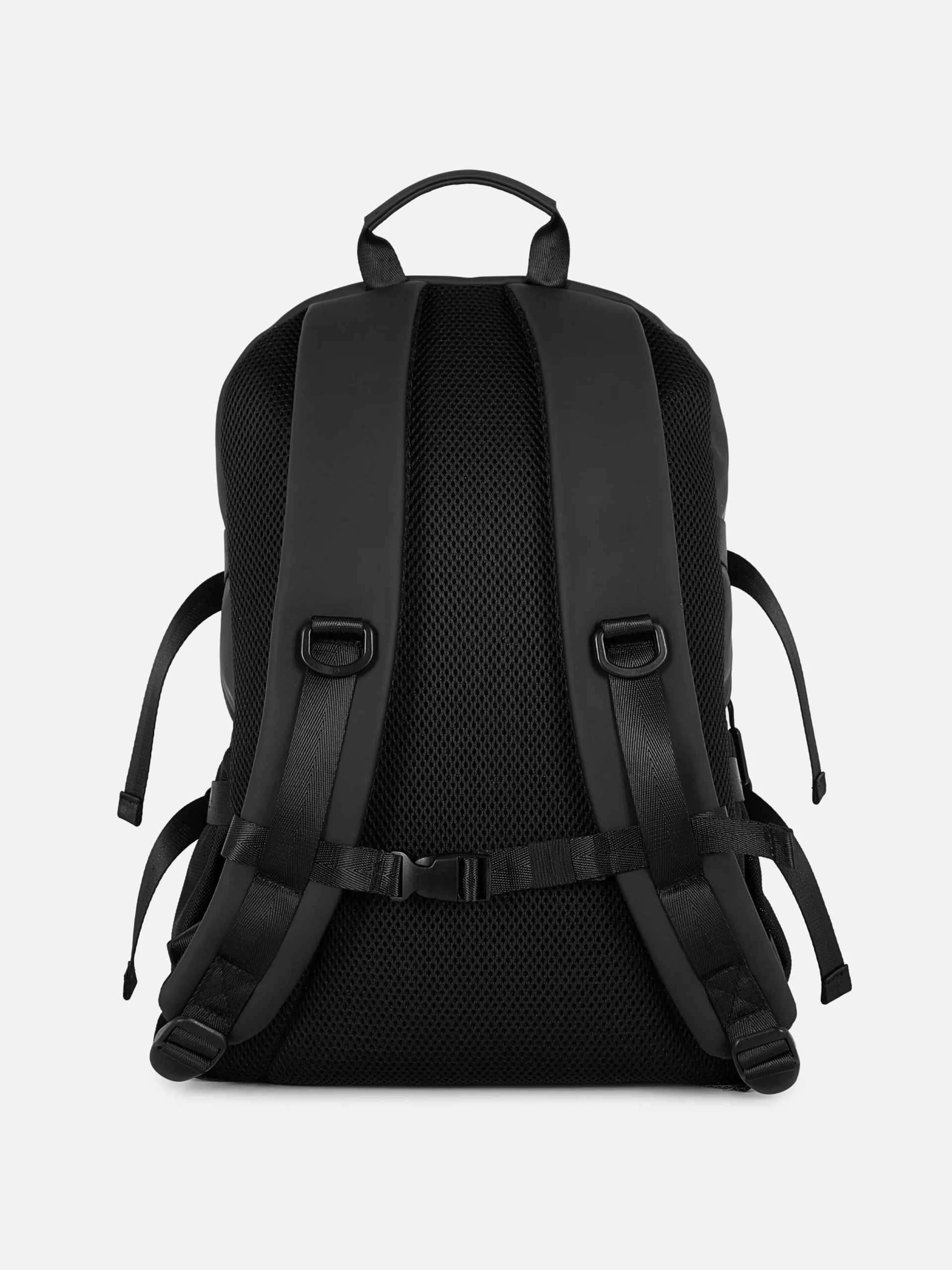 Mochila Con Acabado De Goma Y Múltiples Bolsillos