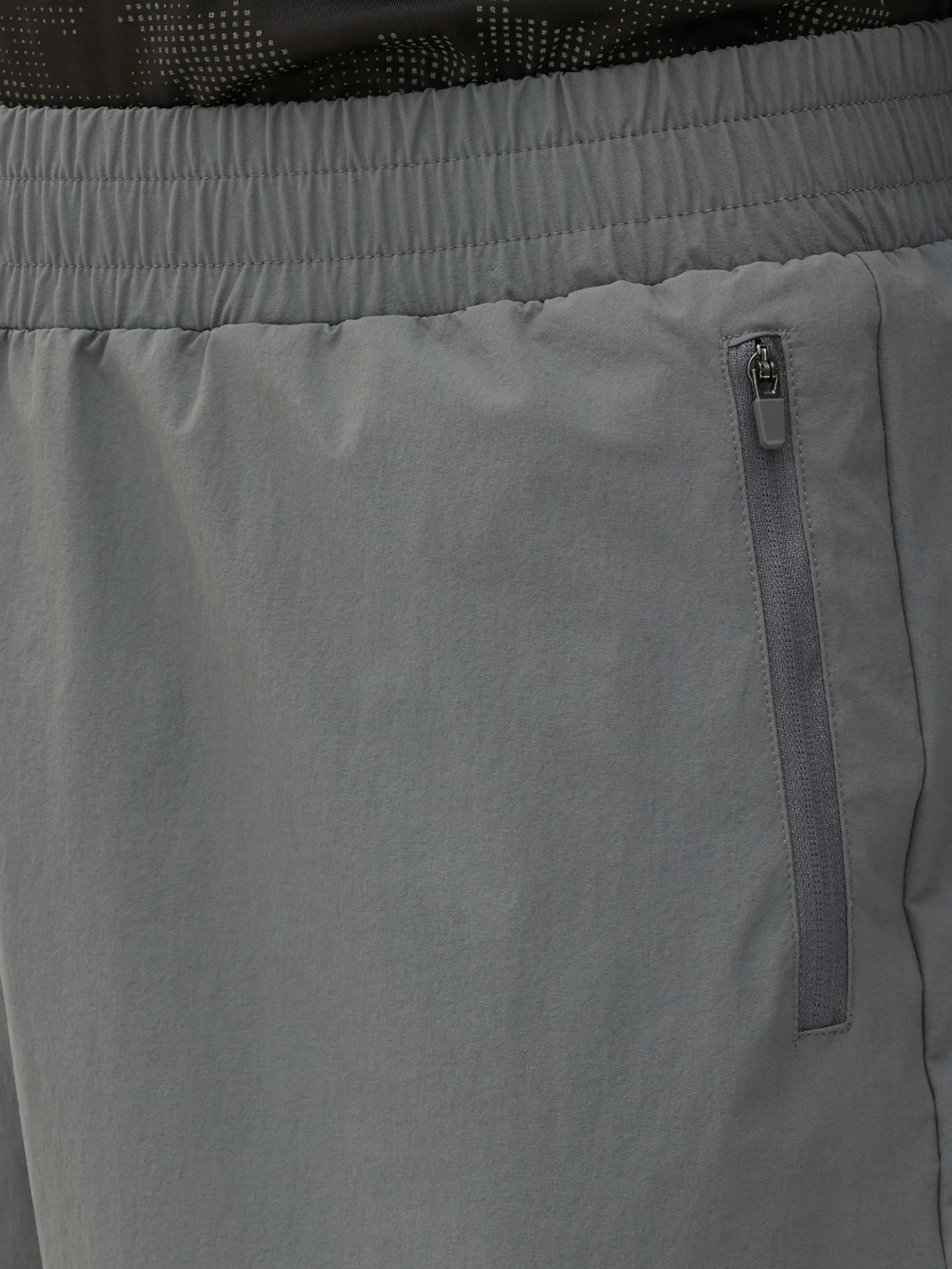 Pantalón Cargo Con Bajos Ajustables