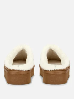 Pantuflas Tipo Chinela Forradas De Pelo Sintético