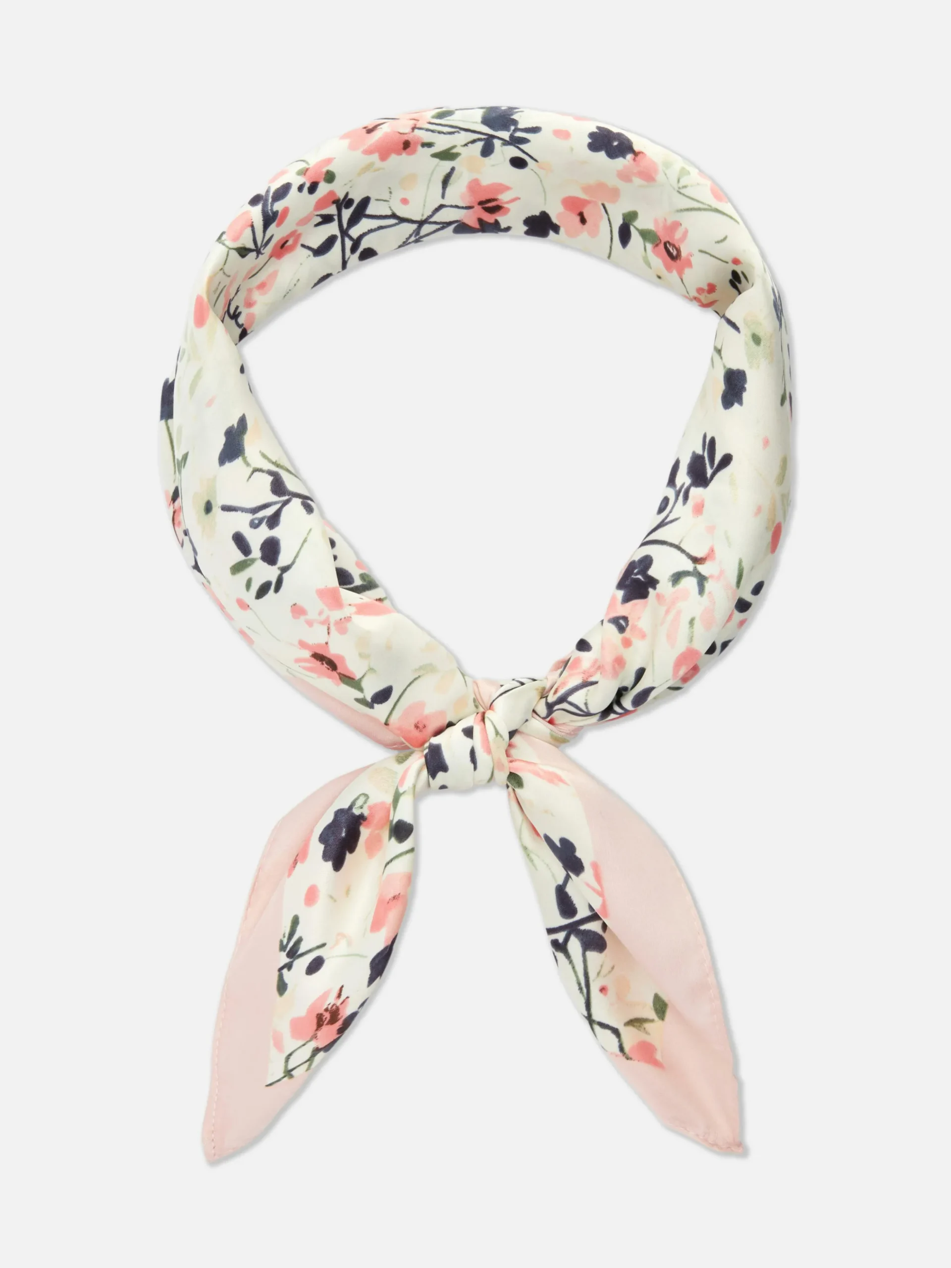 Pañuelo Con Estampado De Corazones