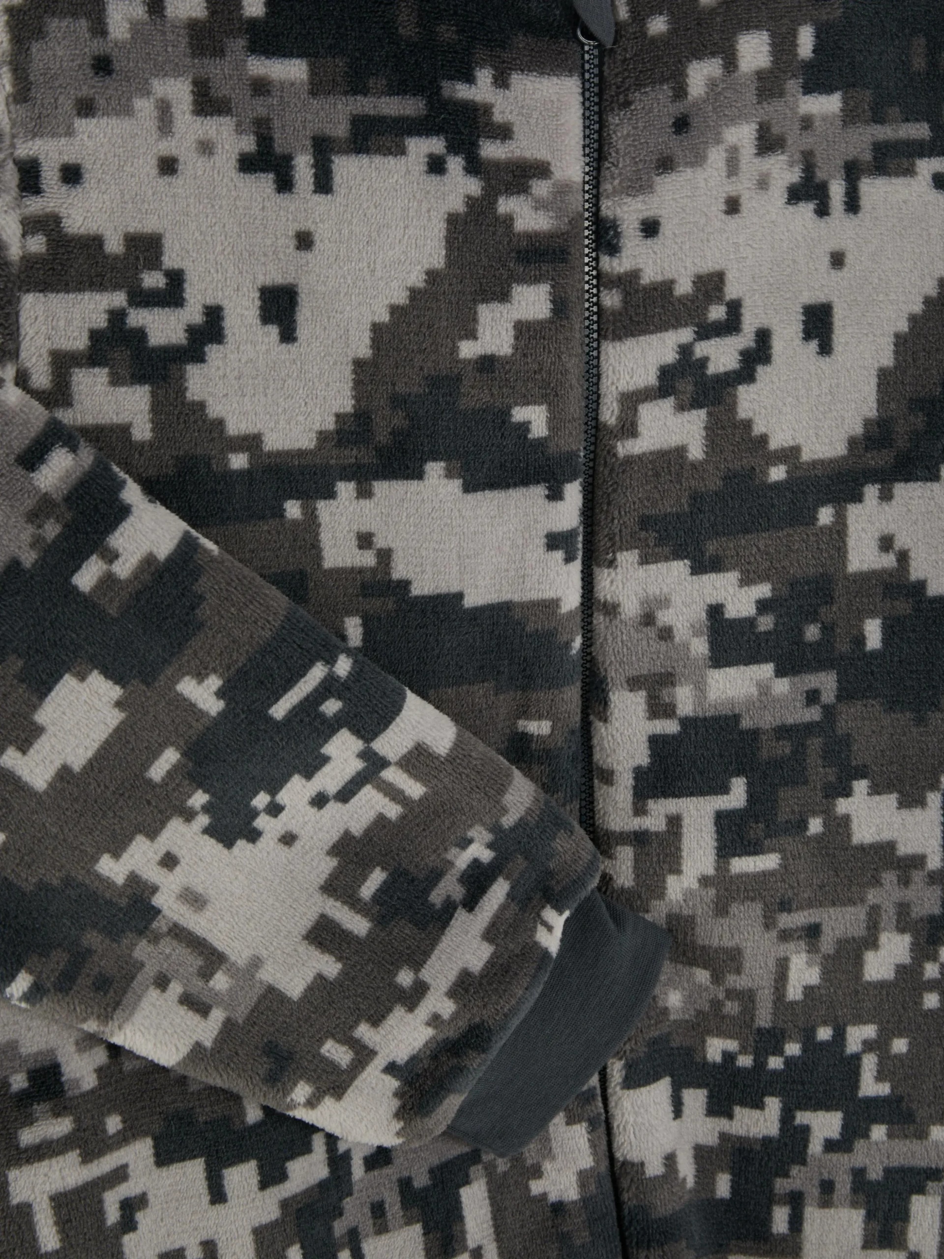 Pelele Con Cremallera Y Estampado De Camuflaje