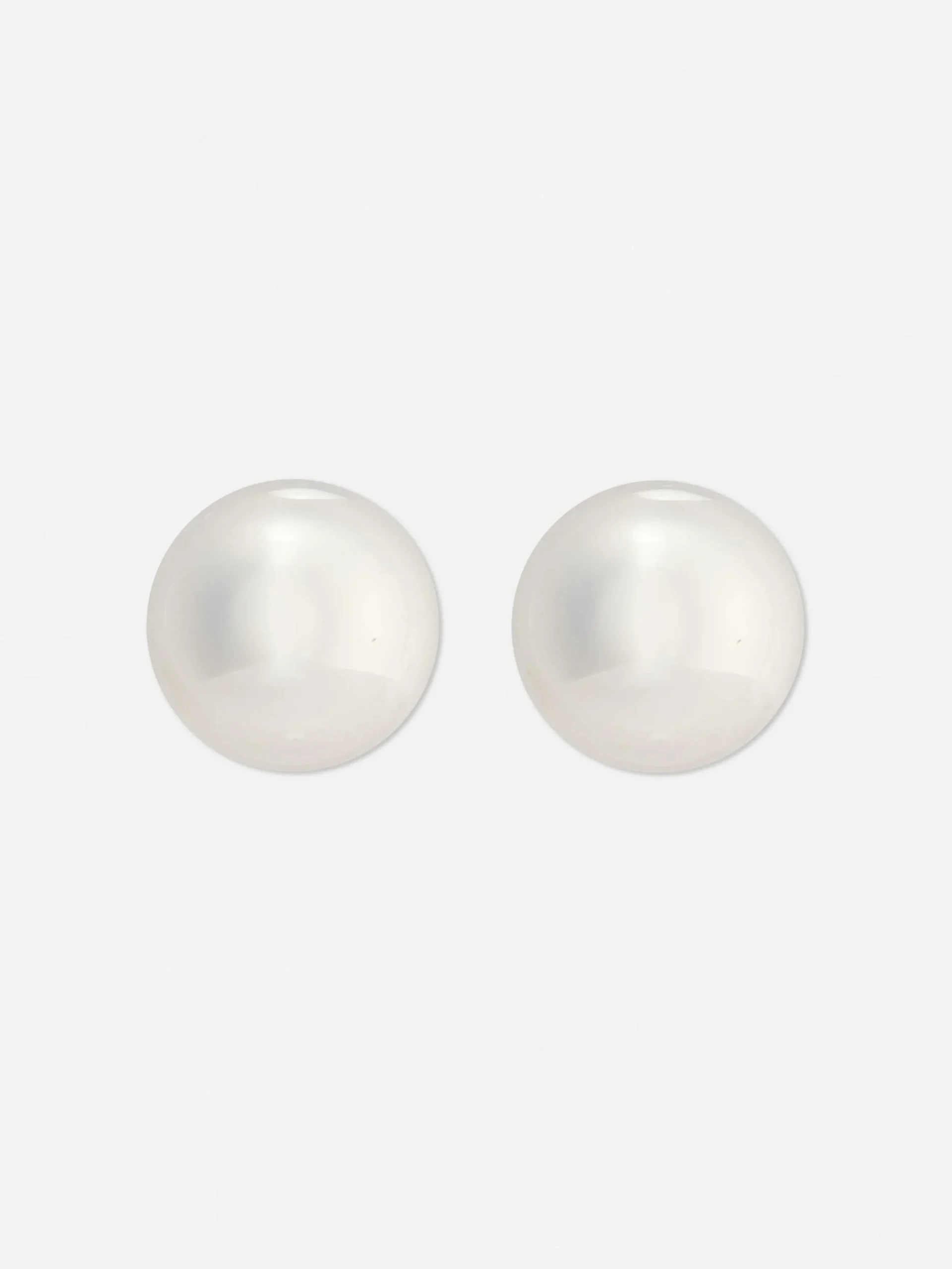 Pendientes De Botón De Orbe Con Diseño Recortado