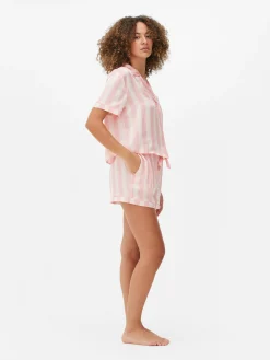 Pijama Con Camisa Y Pantalones Cortos De Satén