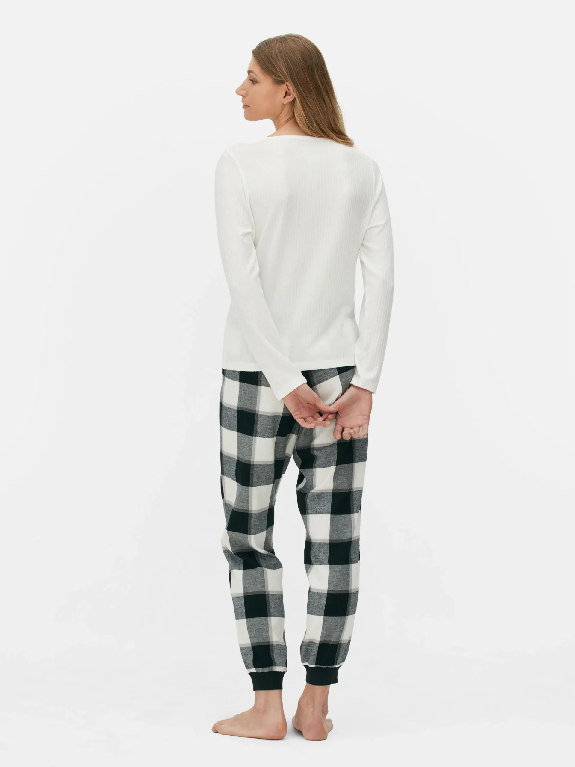 Pijama De Manga Larga Con Pantalones A Cuadros