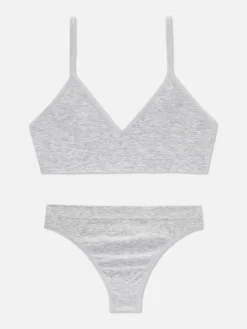 Set De Braguitas Y Bralette Triangular Sin Costuras