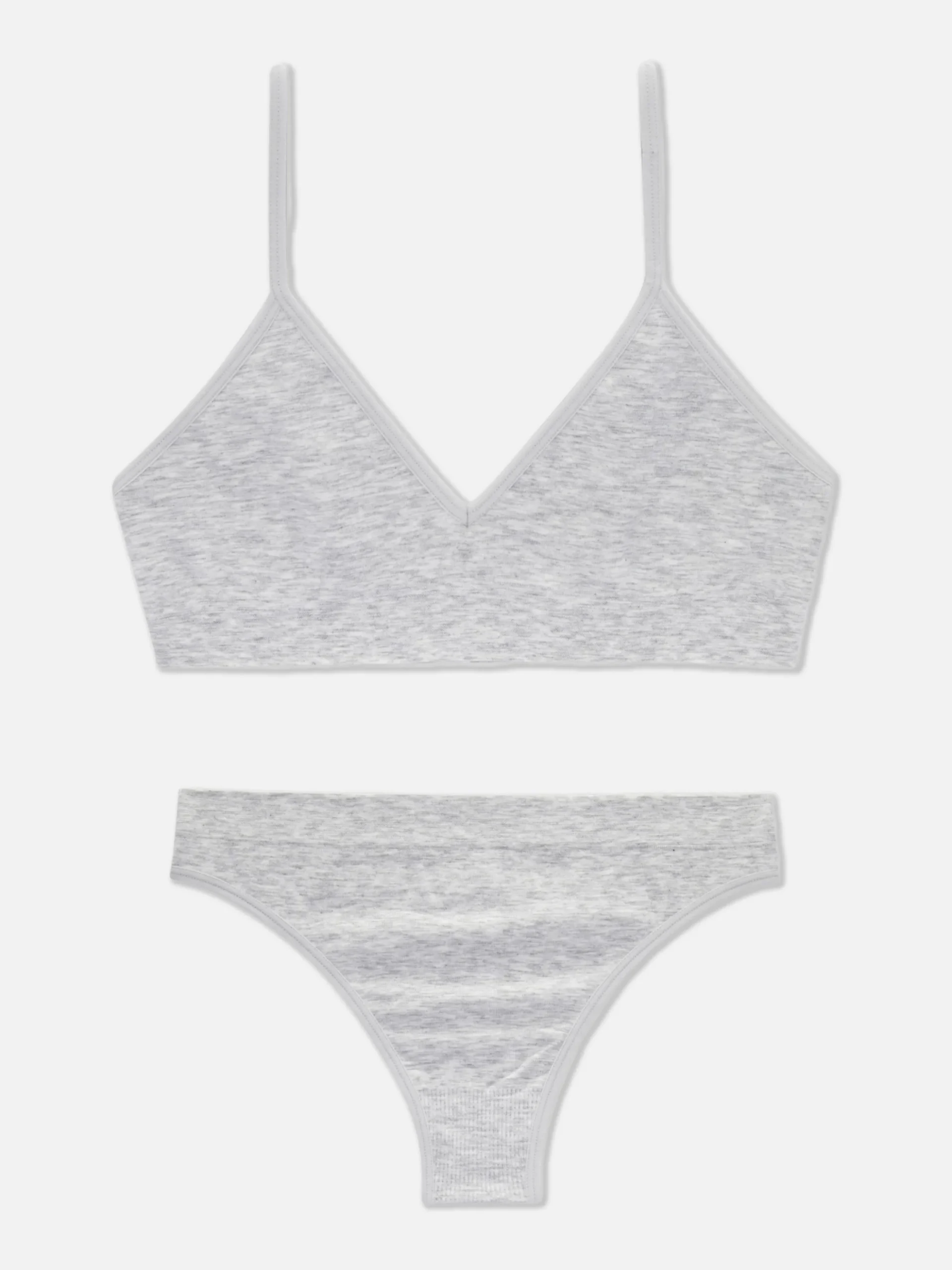 Set De Braguitas Y Bralette Triangular Sin Costuras