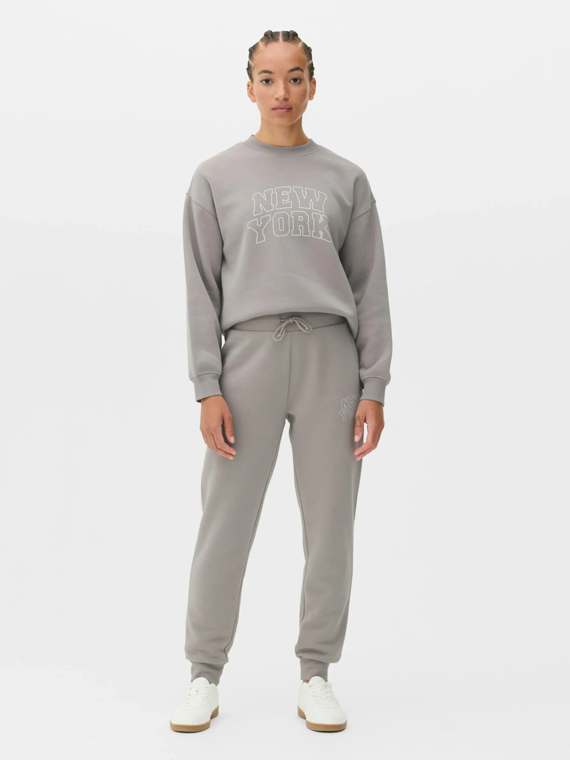 Sudadera Con Cuello Redondo Y Mensaje