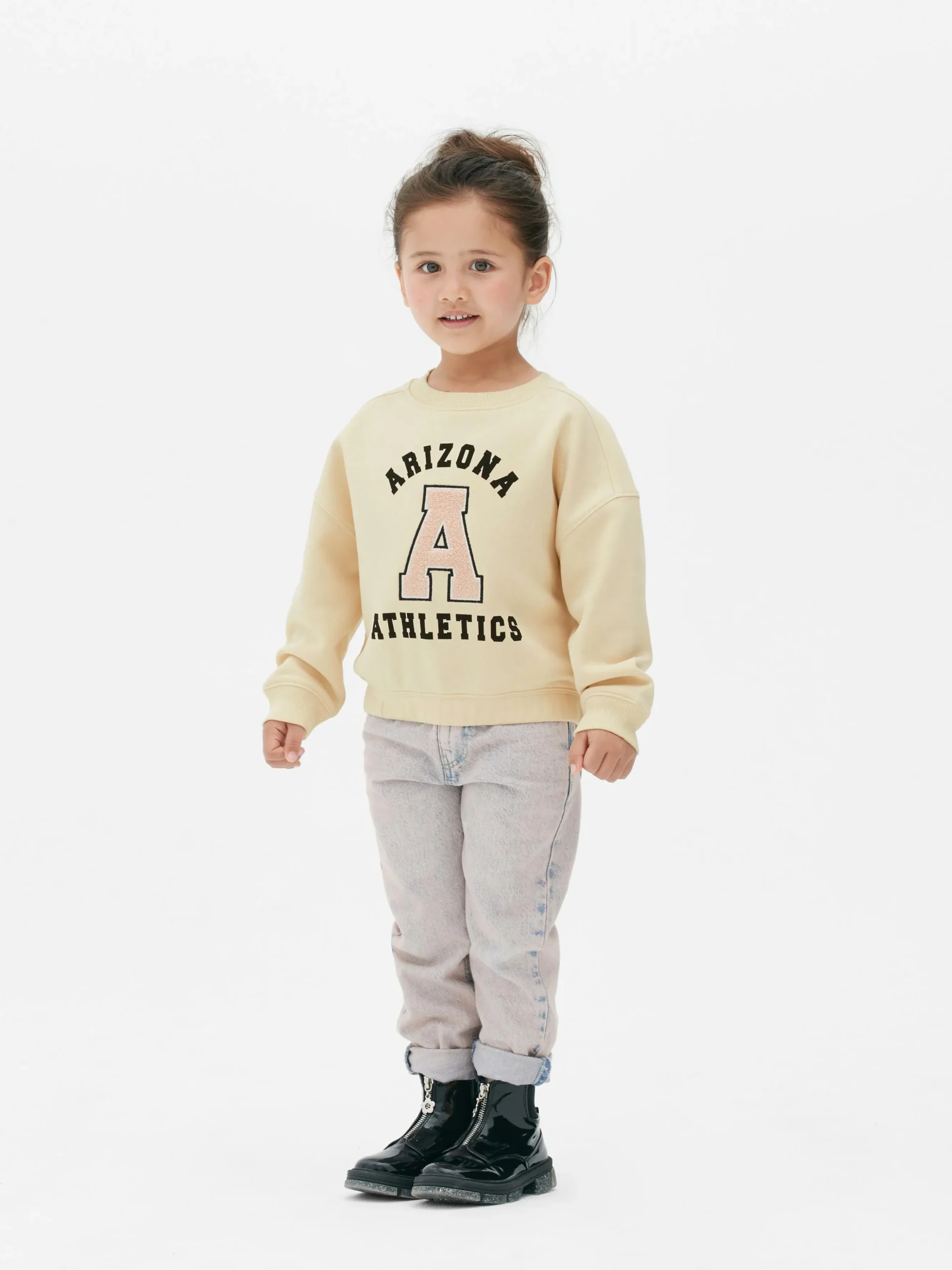 Sudadera Universitaria Con Inicial De Bouclé