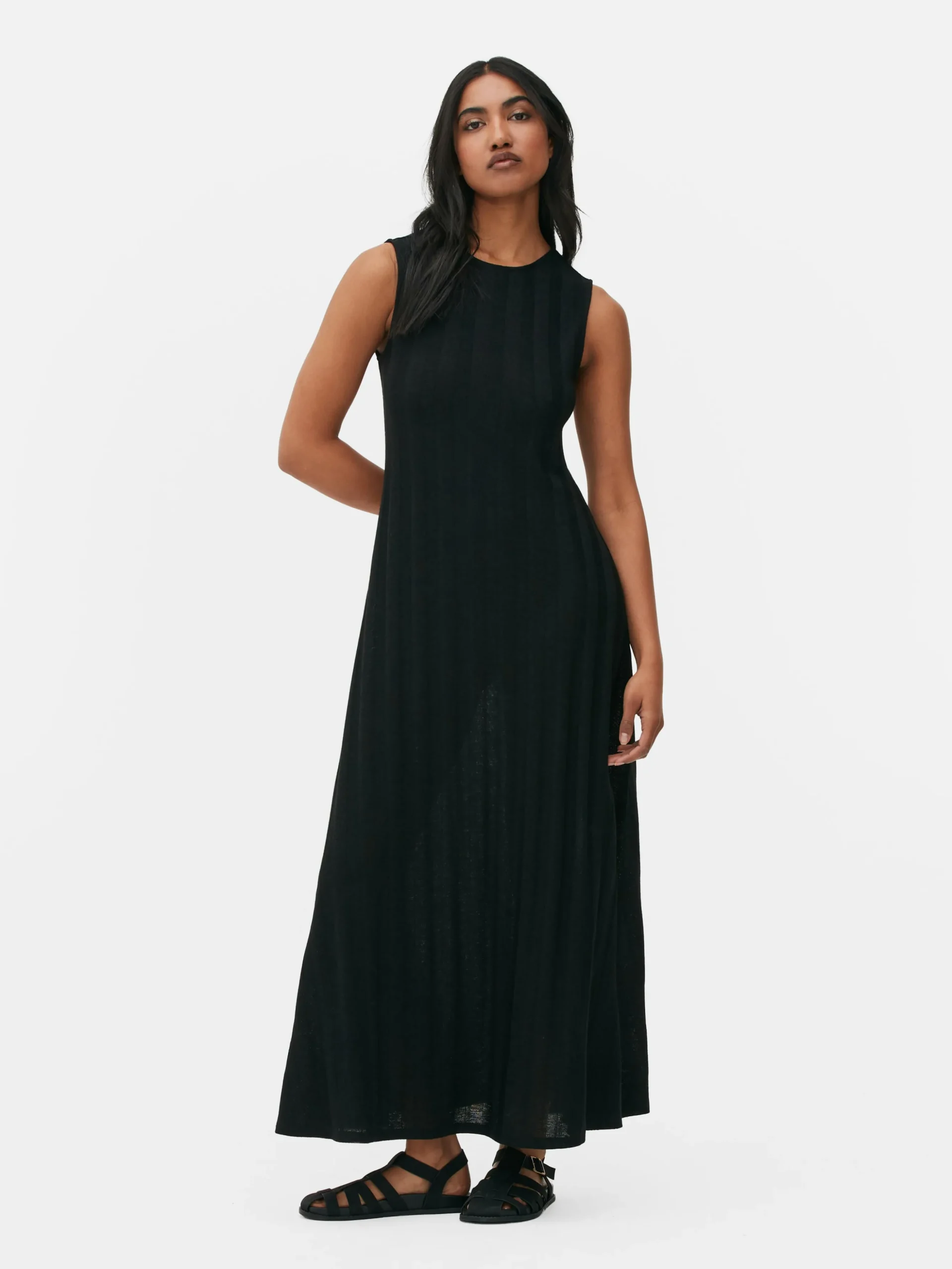 Vestido Largo Texturizado A Rayas Sin Mangas
